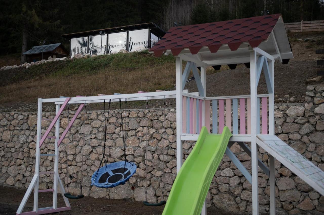 Resort Valea Tatarilor Лаку-Рошу Екстер'єр фото